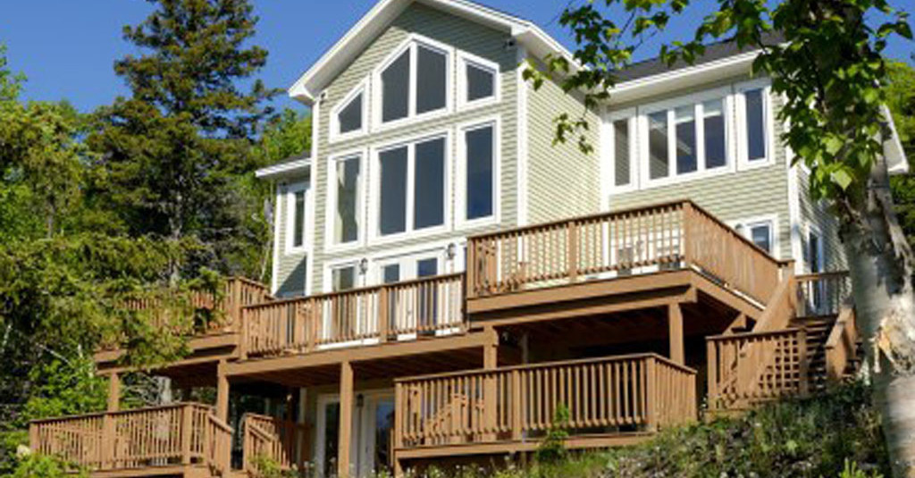 15 Lakeview Drive Beth MacNeil Luxury Chalets